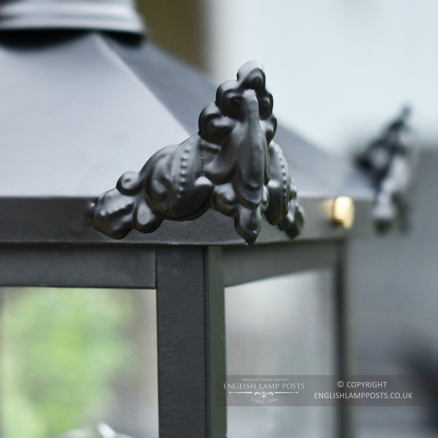 Black 'Beckenham' Victorian Pillar Light