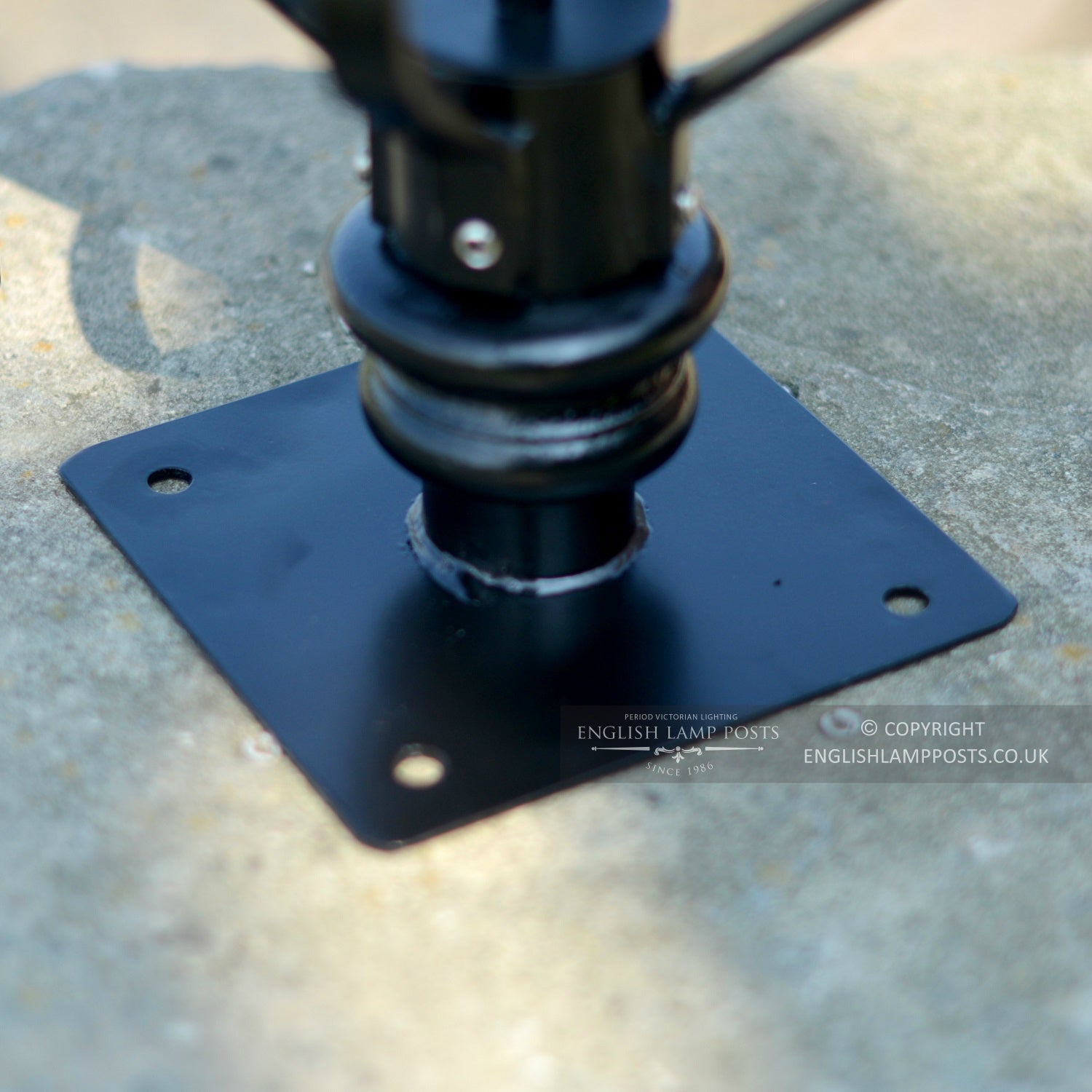 Black Canterbury Pillar Lantern Plate