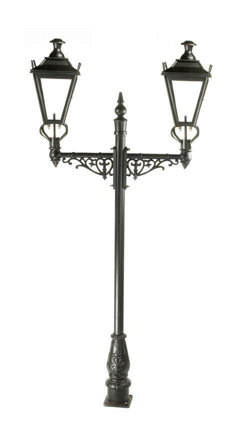 Black 'Dorchester' Double Head Lamp Post