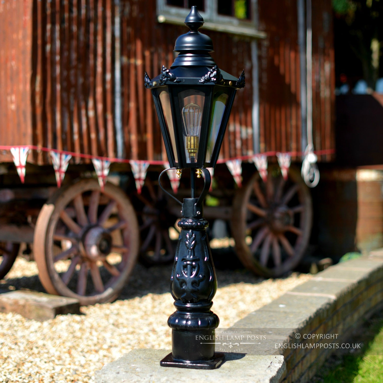 Black Hexagonal Garden Pillar Light