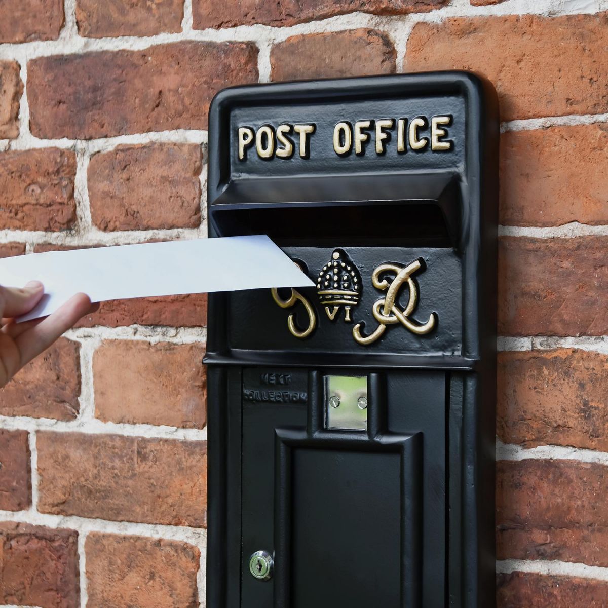 Example of mail being posted through the aperture