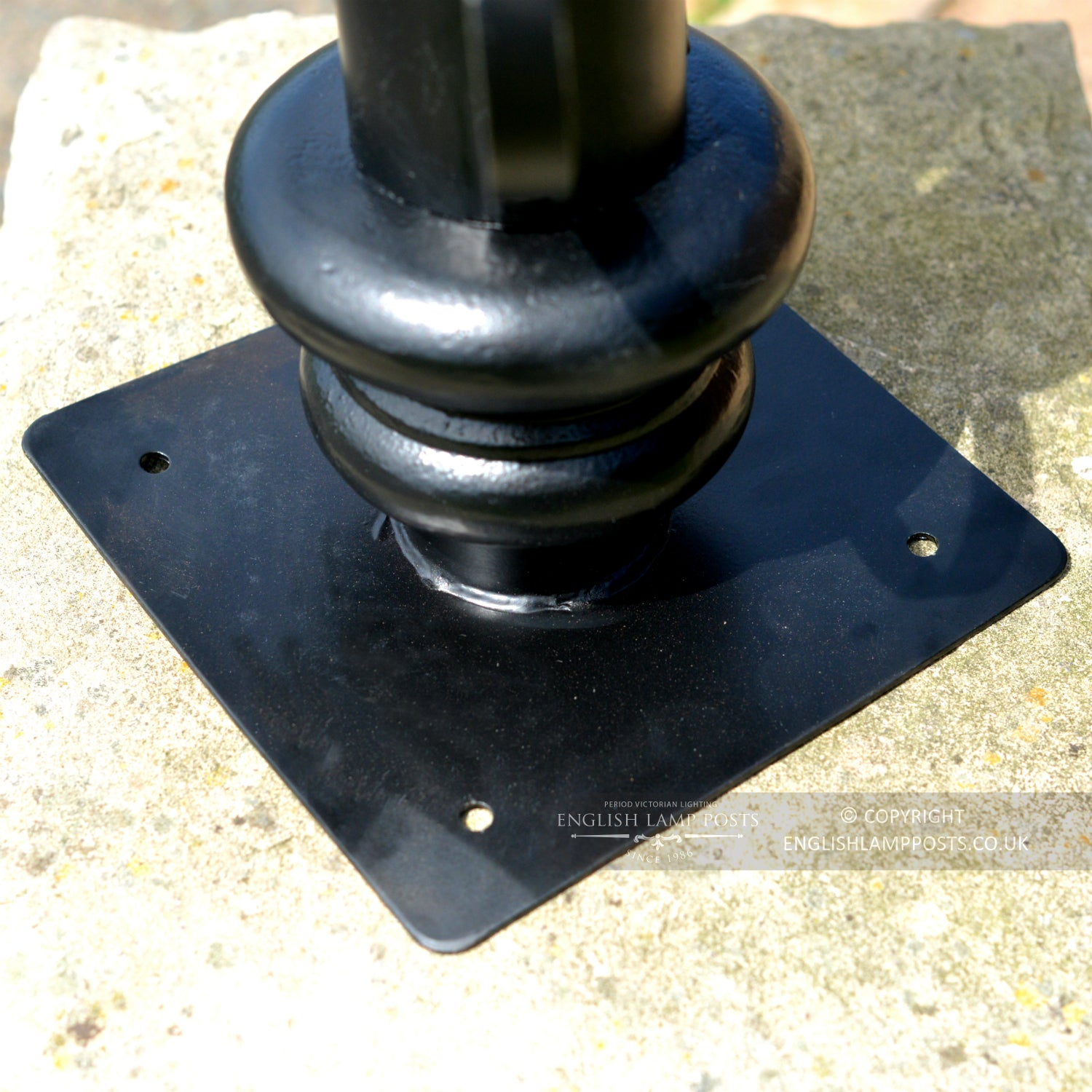 Black Metal Pillar Post Mounting Plate