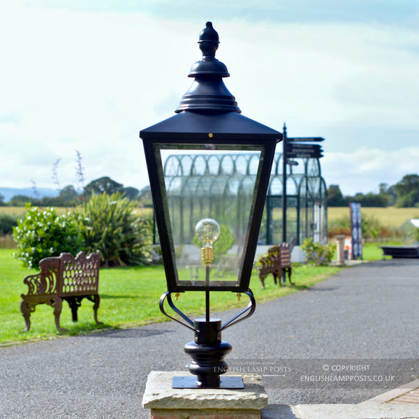 Black 'Rochester' Pillar Light - 105cm