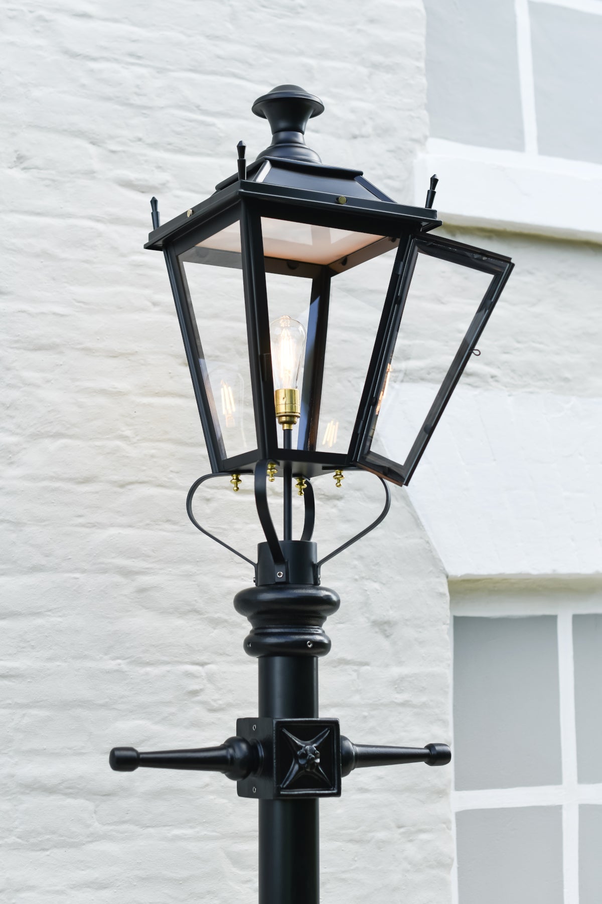 Black Traditional 'Dorchester' Lamp Post With Lantern Door Open