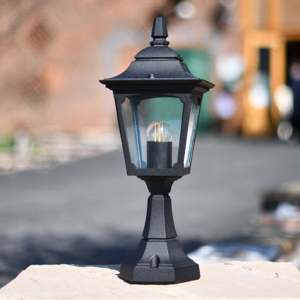 The Small Traditional 'Wolvey' Black Pillar Light