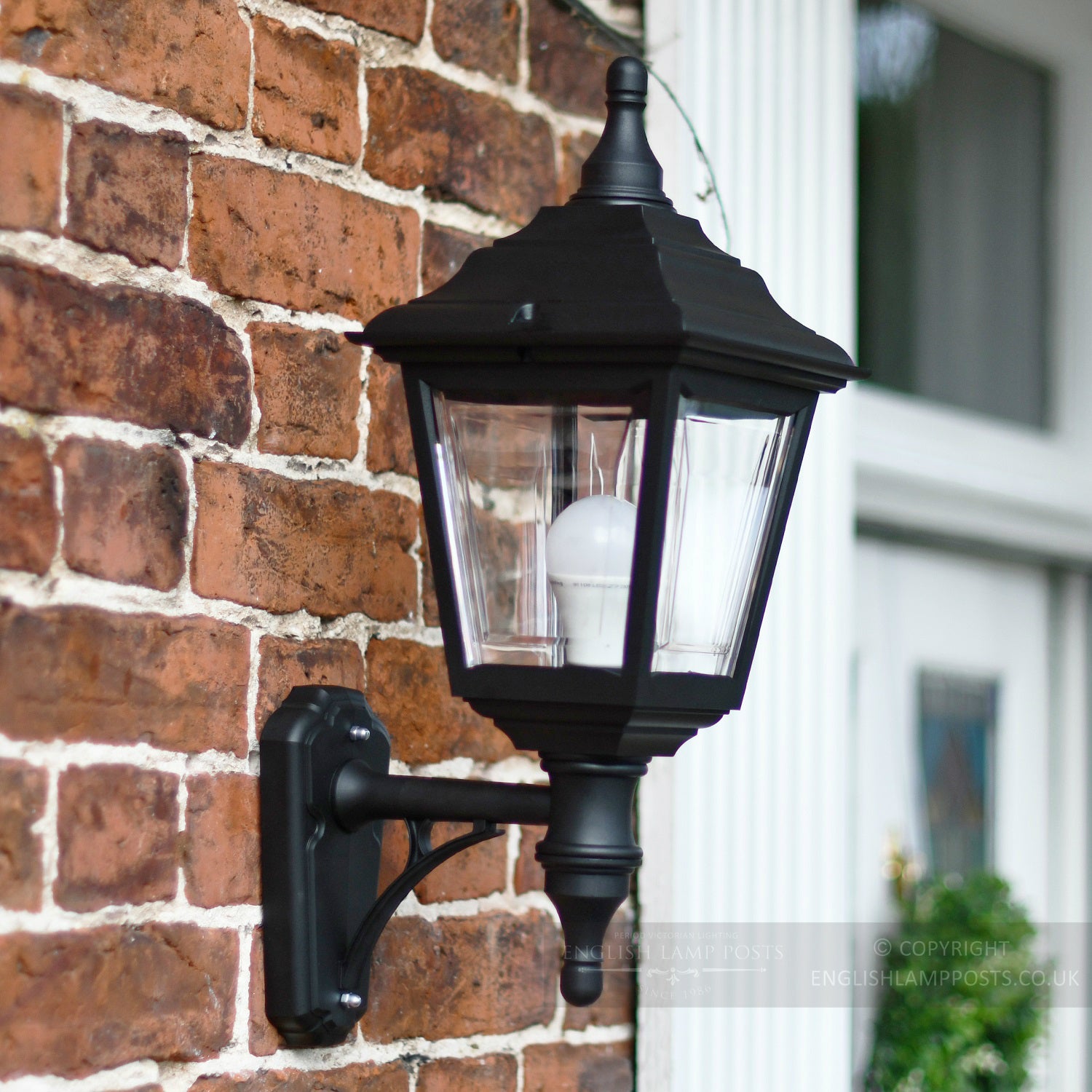 Traditional Reversible Wall Mounted Porch Lantern