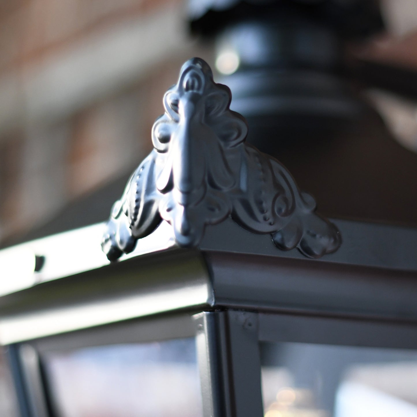 Standard Black Top Fix Wall Lantern With Corner Mount Bracket