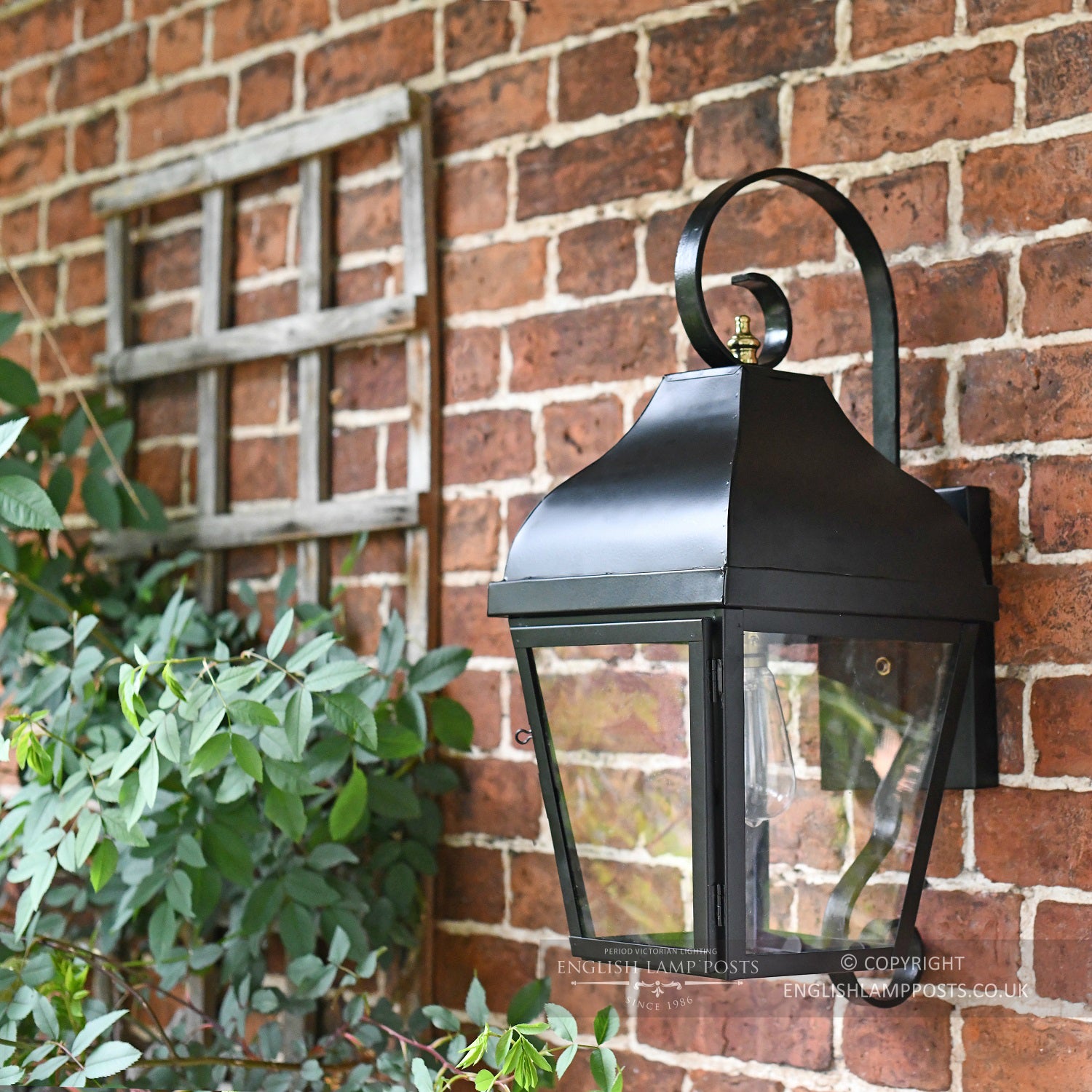 Black Victorian Wall Lantern On Scrolled Bracket