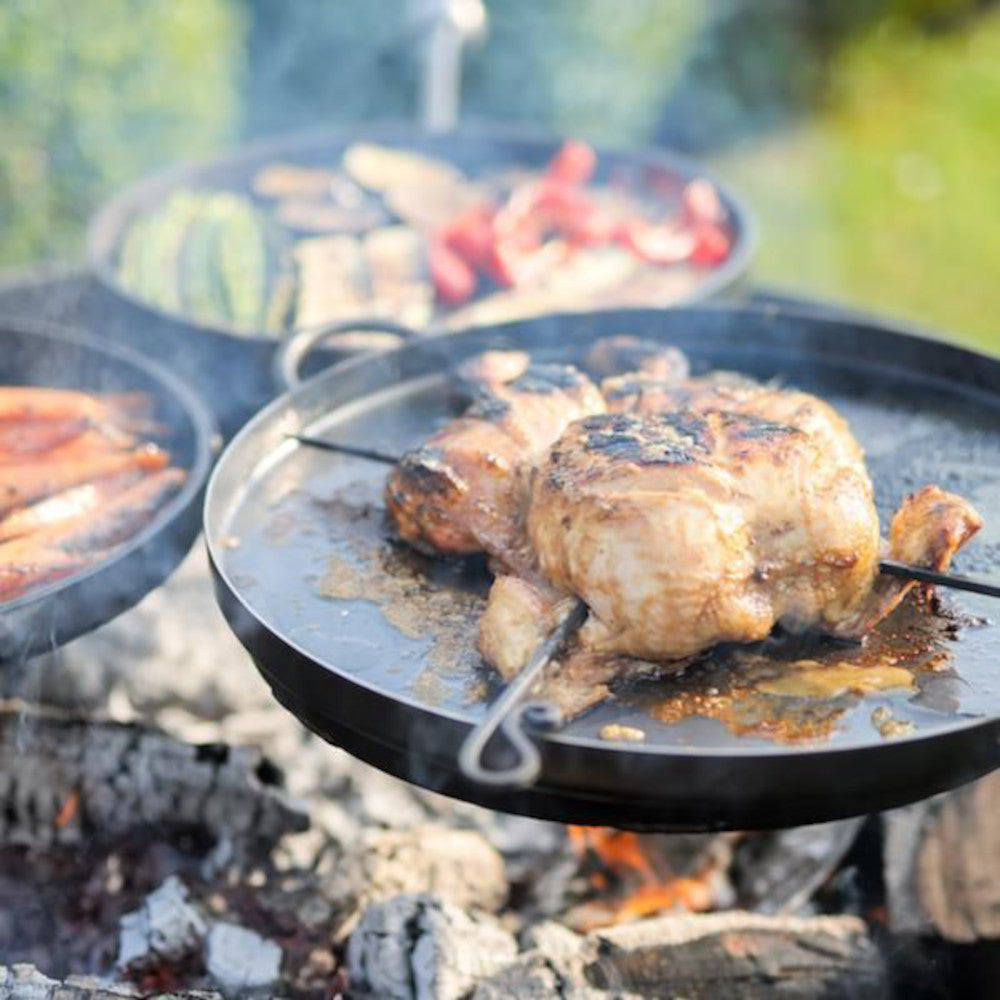 Close up of one of the grill arms 