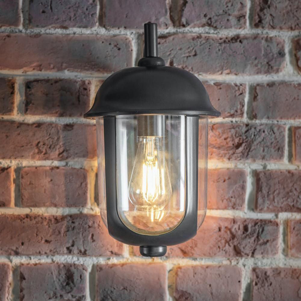 Head on view of the 'Brantwood' wall light