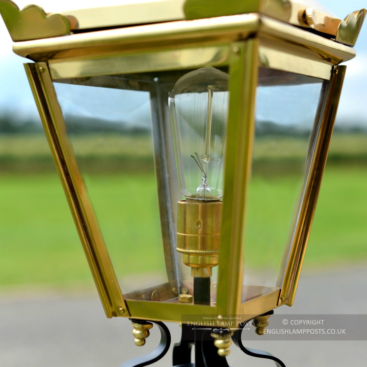 Brass Kensington Lantern & Pillar Post Set With Bulb Holder Fitting
