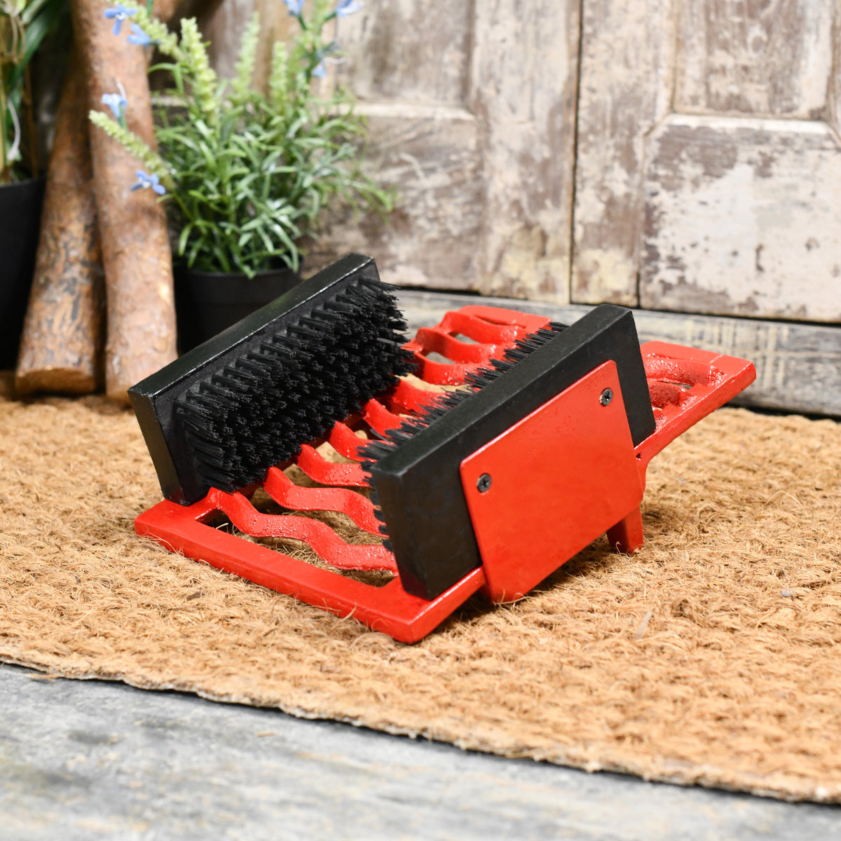 Side profile of the red boot brush
