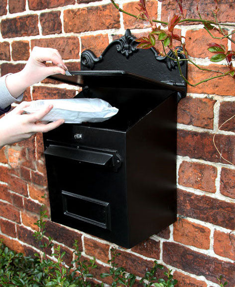 'Cambourne' Secure Parcel Box On Stand