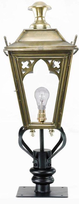 Canterbury Brass Entrance Light