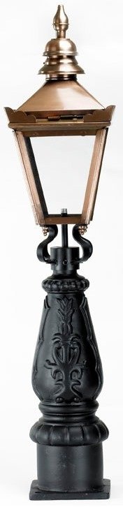 caravan chalet pedestal light