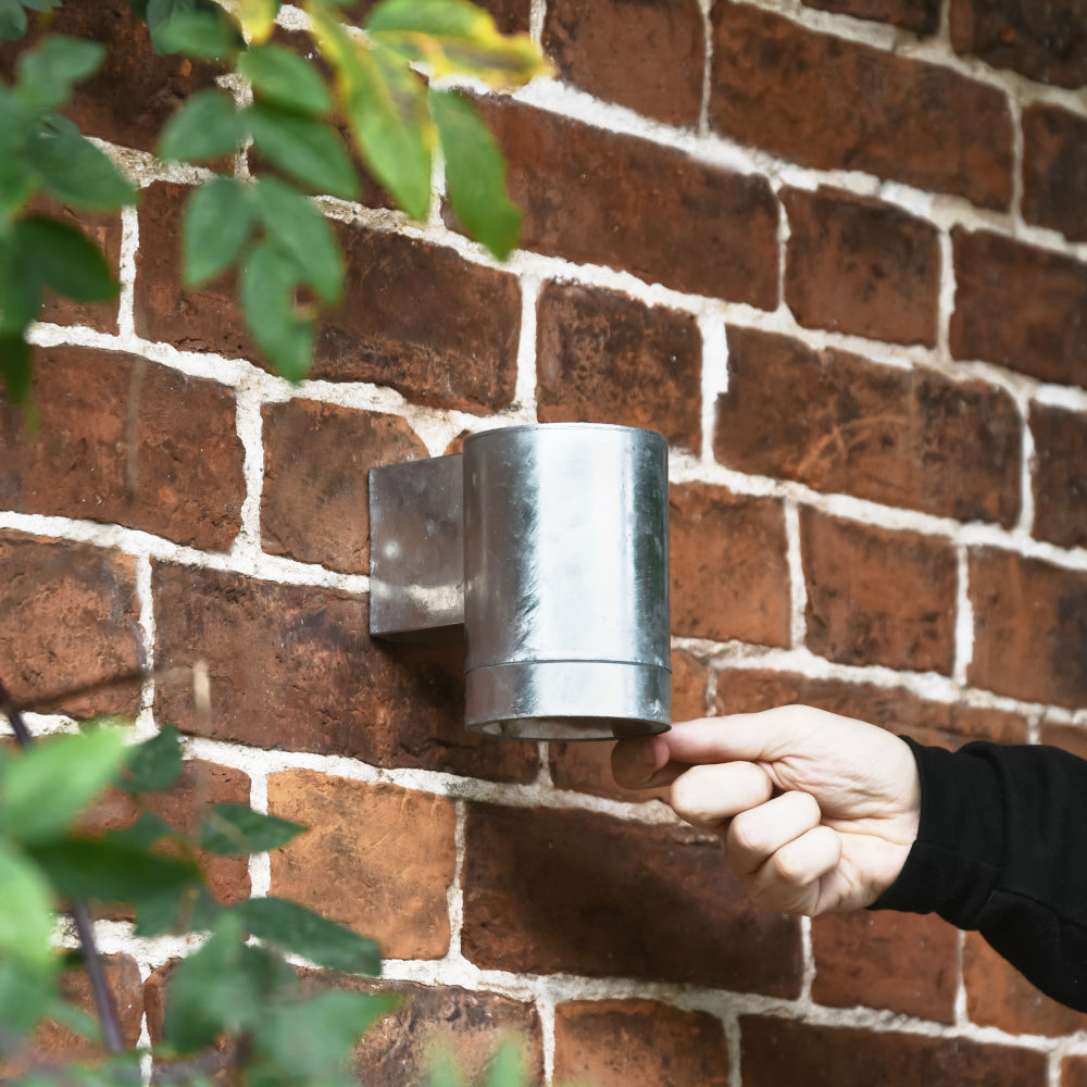 Life size scale of the 'Cardew' wall light