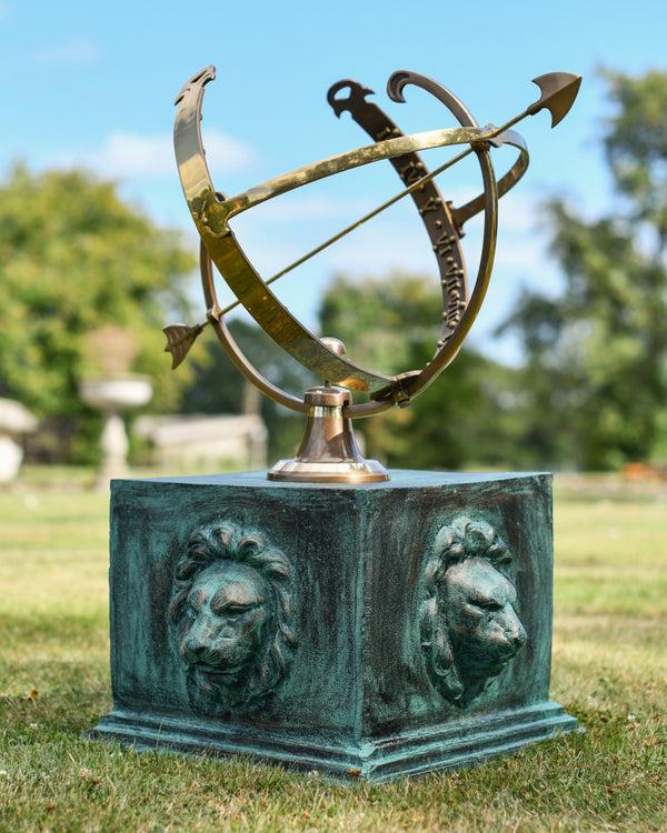 Cast Aluminium 'León' Verdigris Pillar