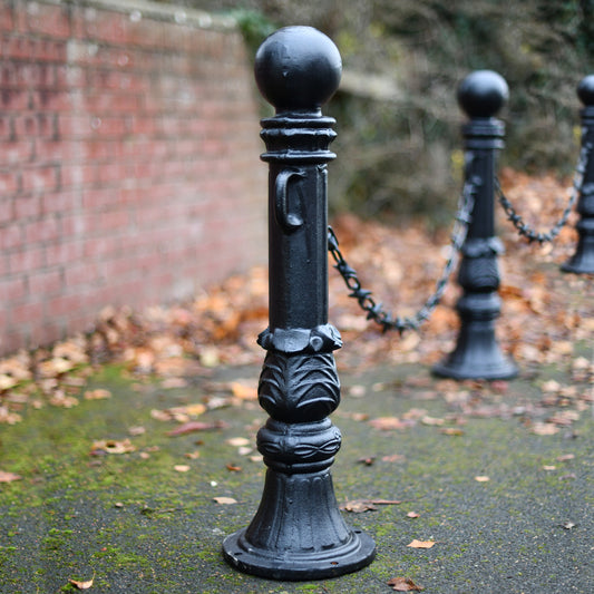 Cast Iron Garden and Car Park Bollards