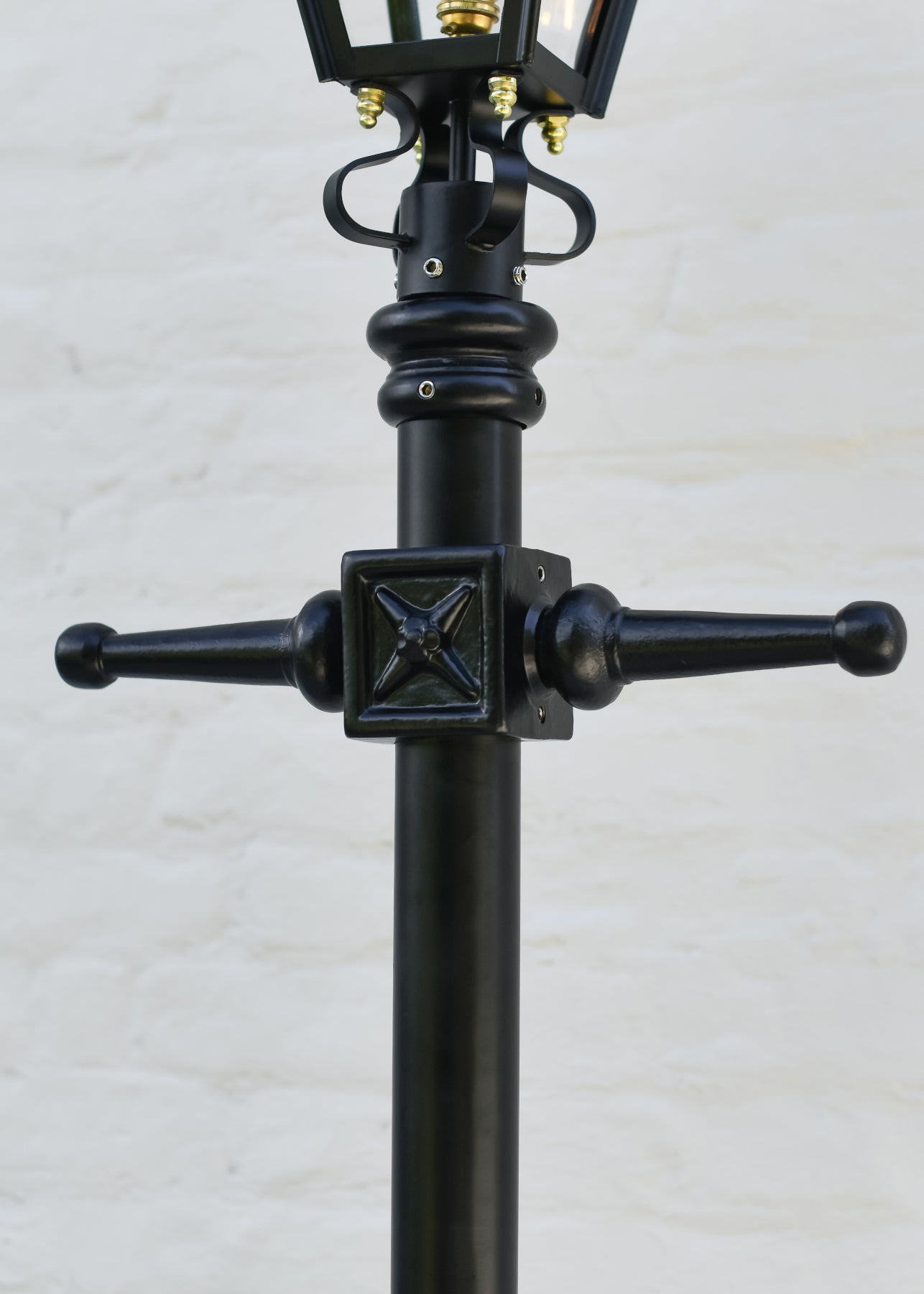 Cast Iron Ladder Bar Cross Section On Kensington Lamp Post 2.25m
