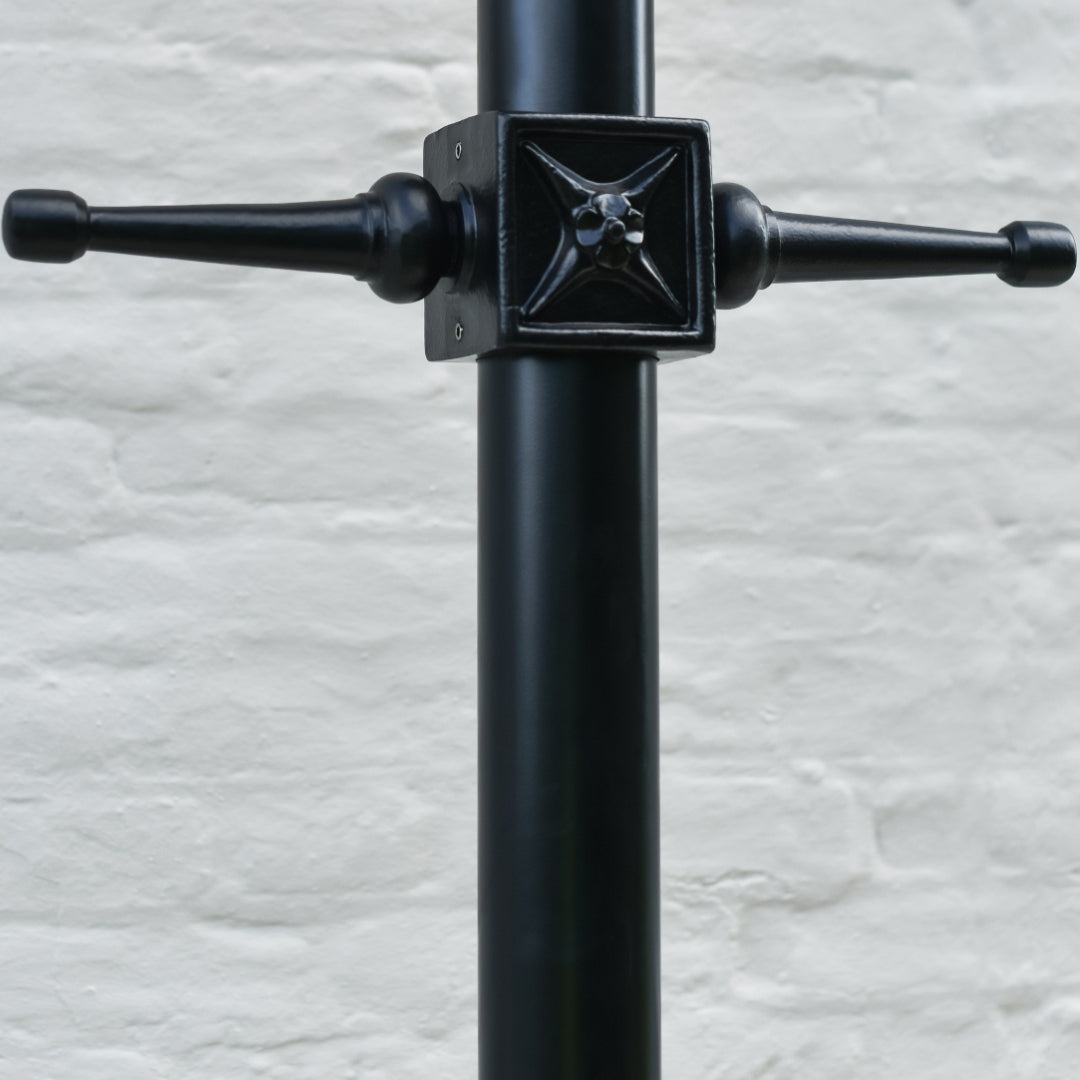 Cast Iron Lamp Post Ladder Bars