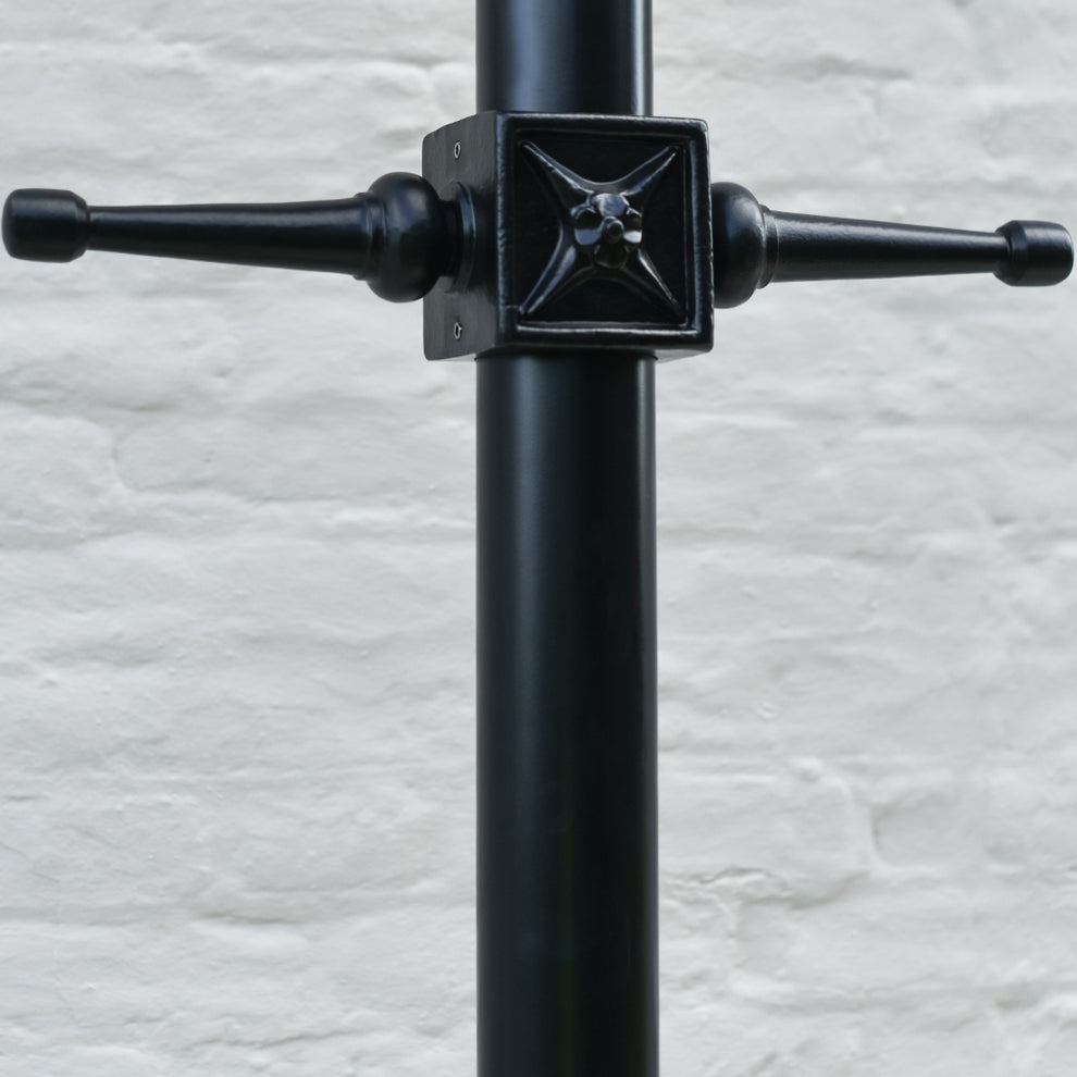 Cast Iron Lamp Post Ladder Bars – English Lamp Posts
