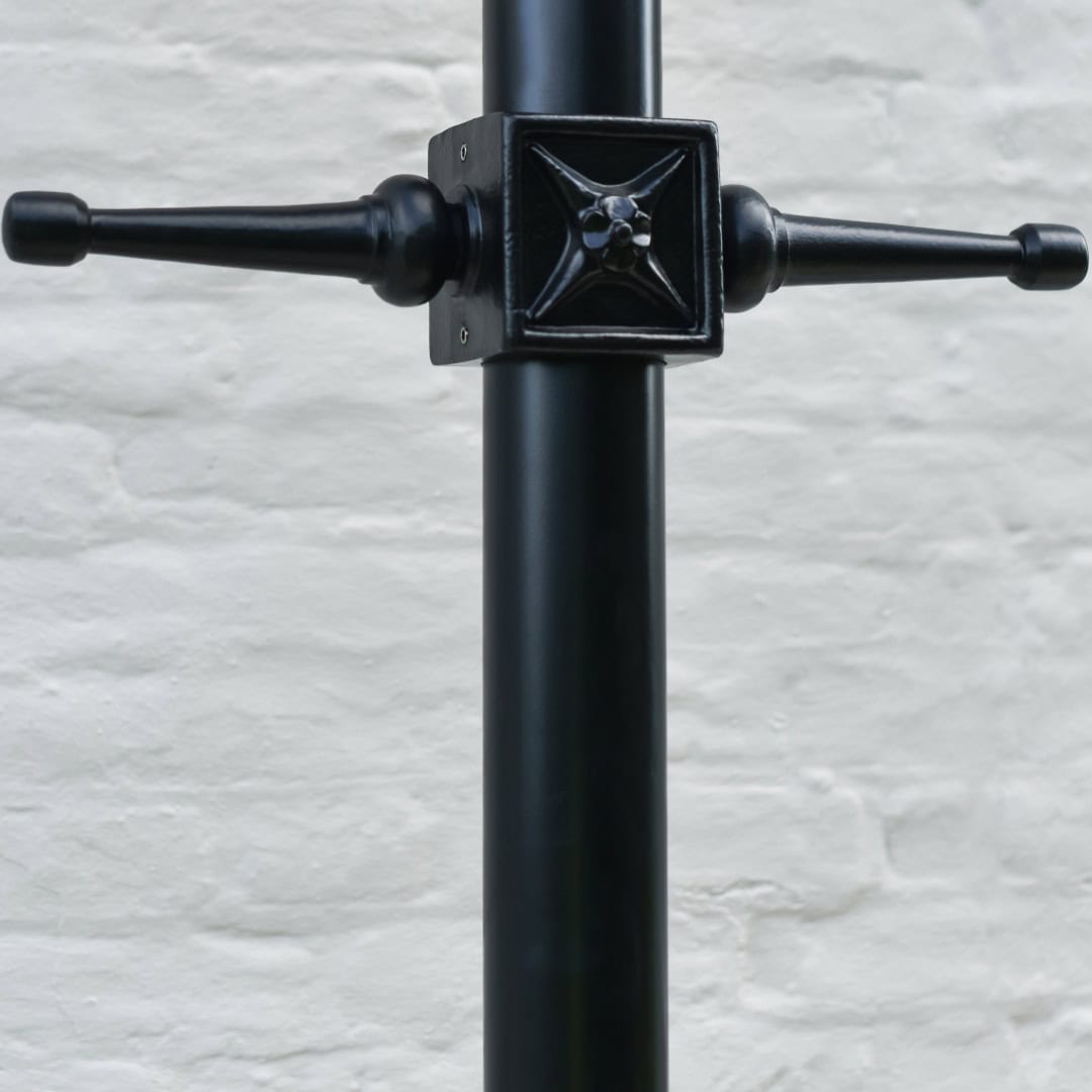 Cast Iron Lamp Post Ladder Bars - thumbnail