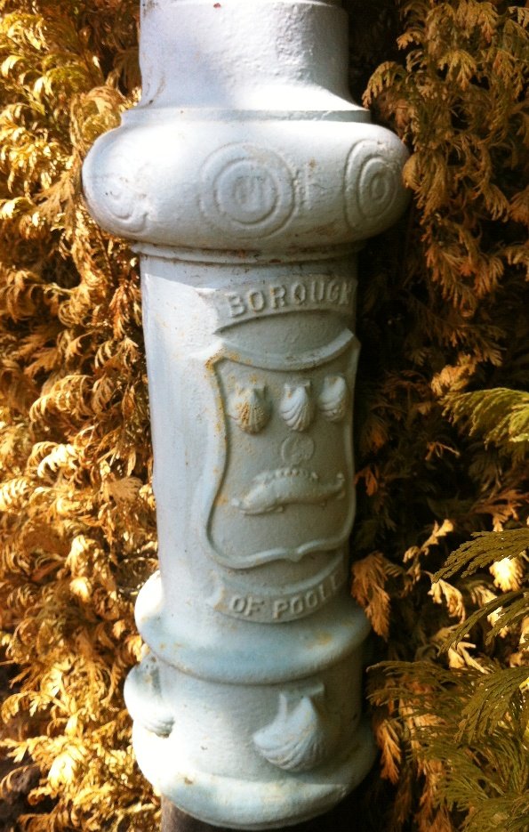 Cast iron salvaged lamp post base