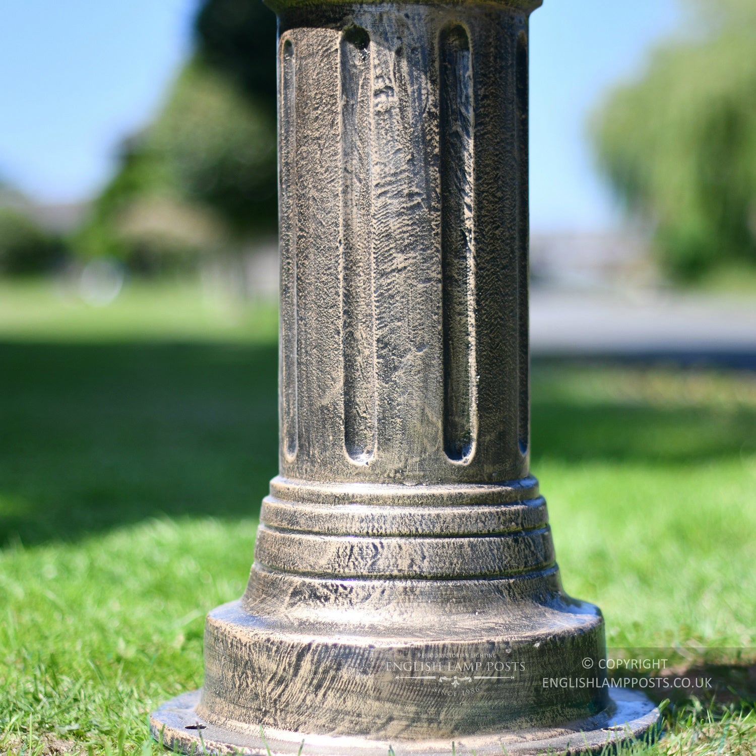 Cast Iron Lamp Post Base In Antique Gold