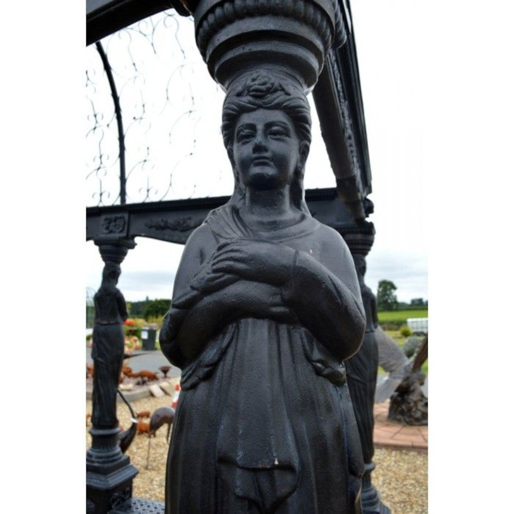 Close up of the sculpture column 