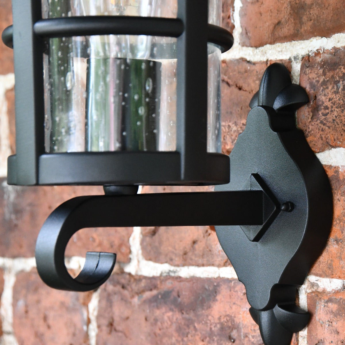 Classic Black Bottom Fix Cylindrical Porch Light