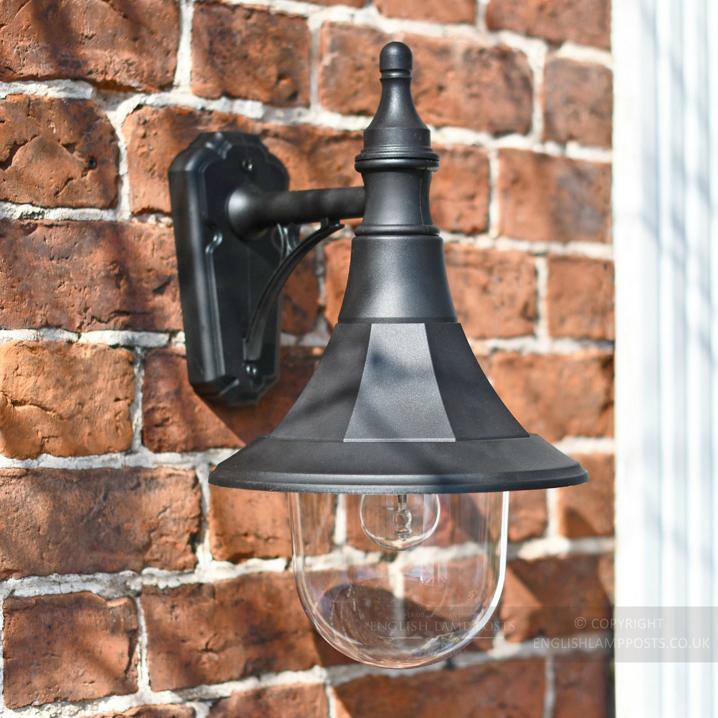 Classical Black Top Fix Wall Light