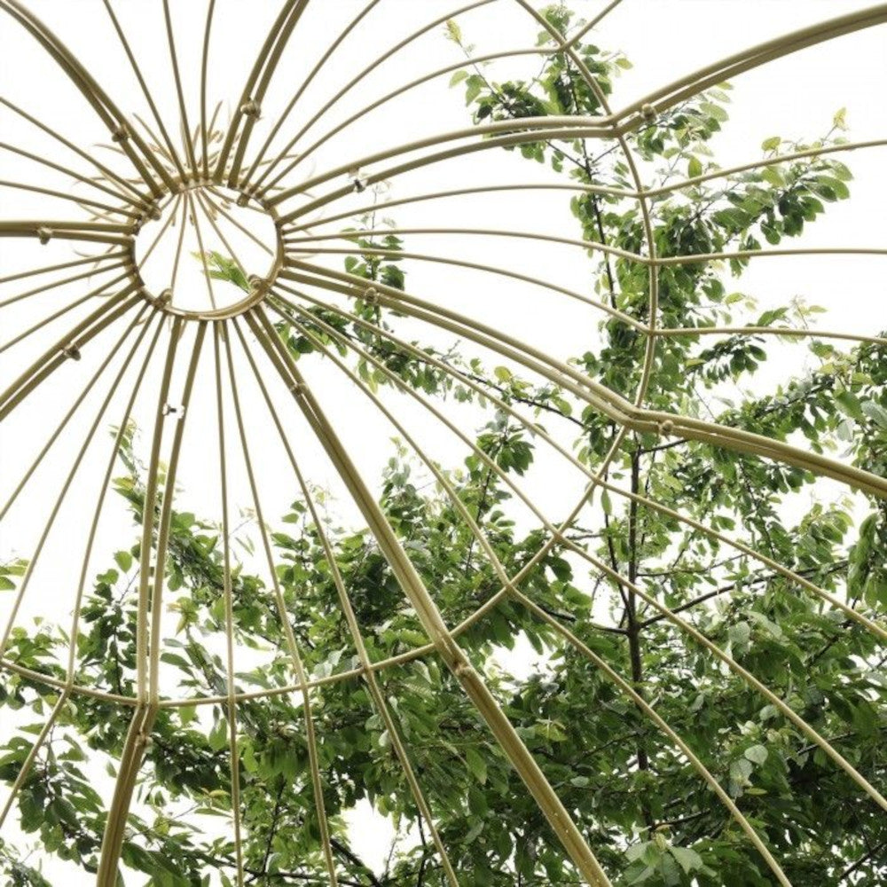 Close up of the tubed roof 