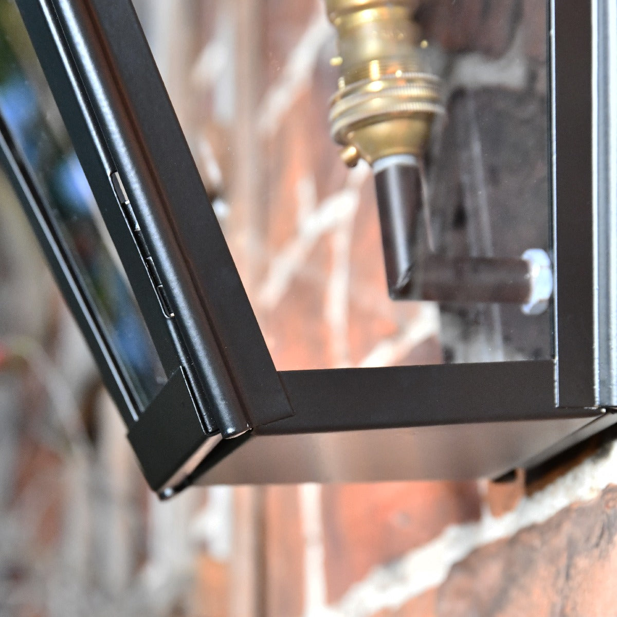 Flush Fitting Black Kensington Wall Lantern