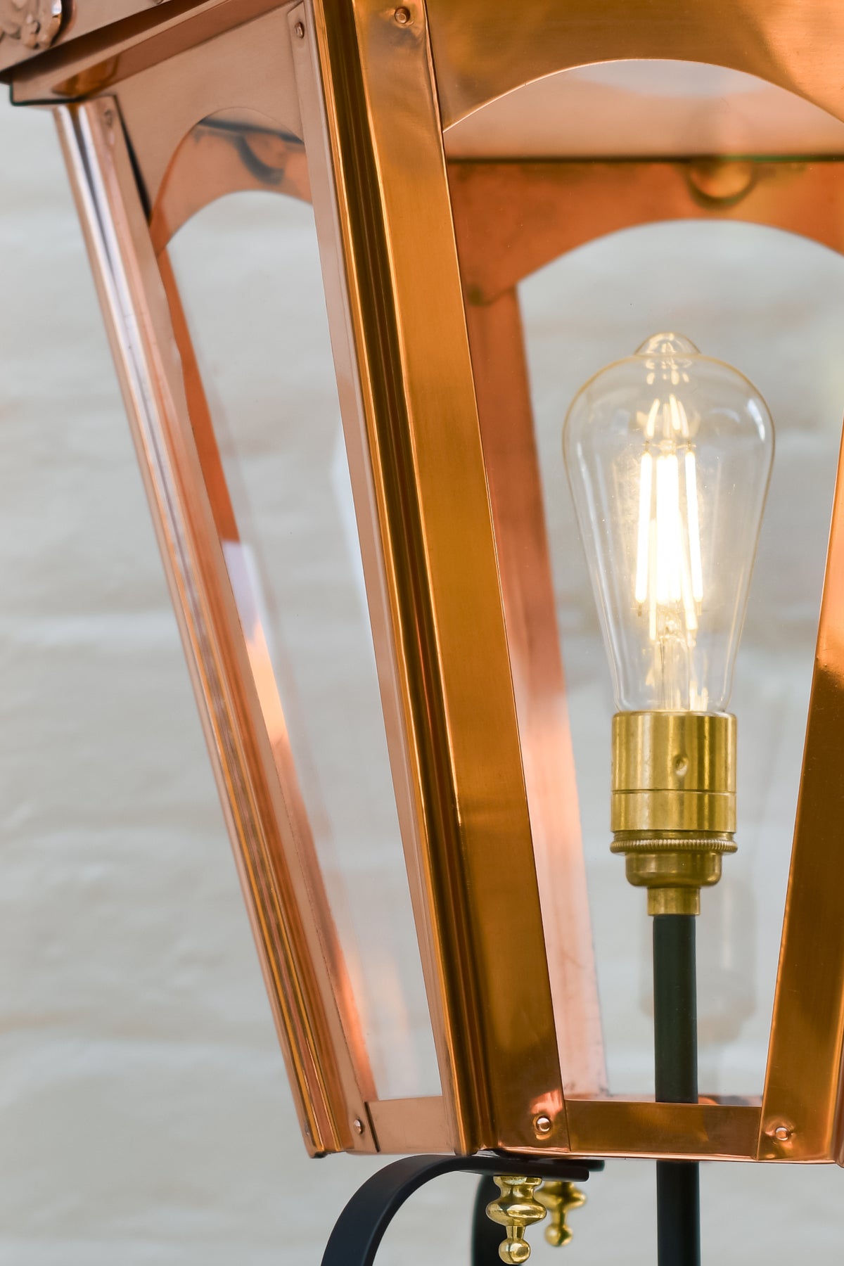 Magnified view of the clear panes