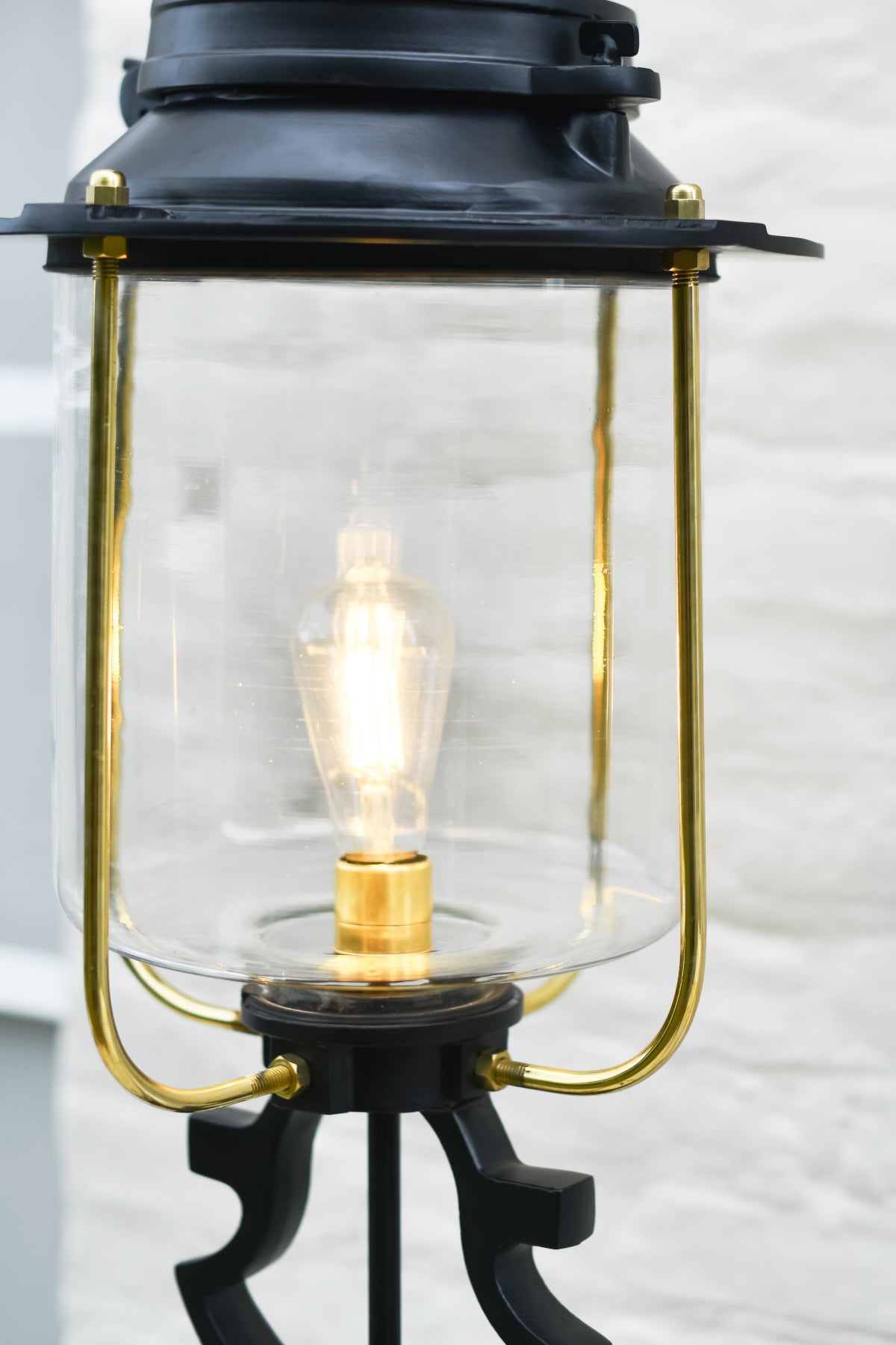 Close up of the small Belgravia lantern