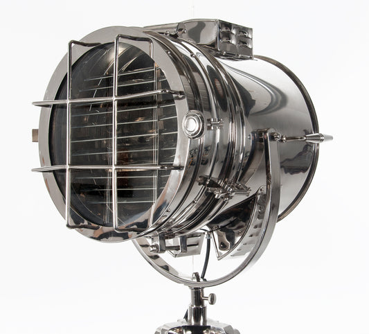 Restaurant studio style light close up