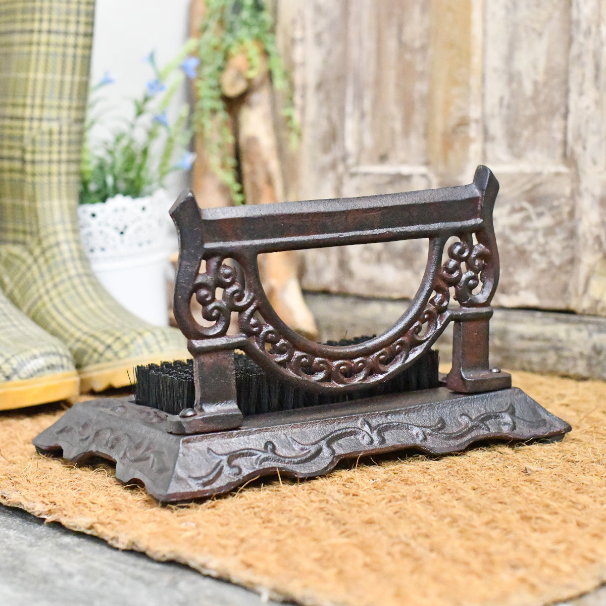 View of the boot scraper back