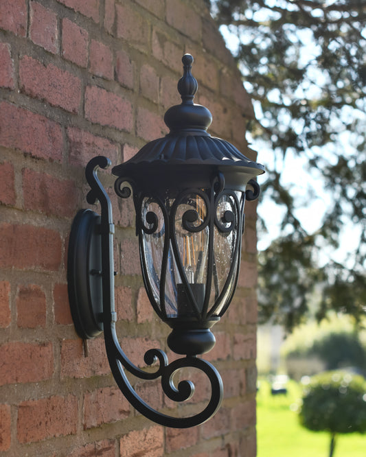 'Colshaw' Medium Bottom Fix Traditional Wall Light