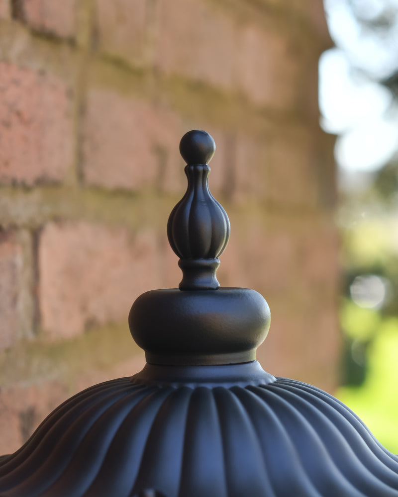 Focus on the apex finial
