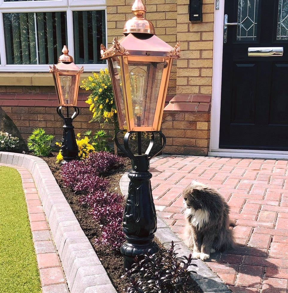 Copper Victorian Driveway Light