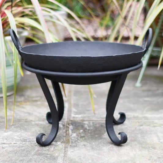 'Corby' Kadao Bowl With Stand 