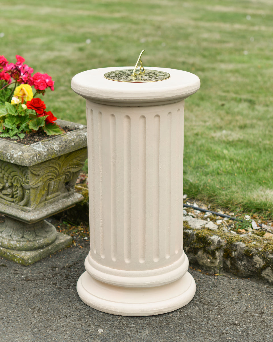 Cream 'Apollo' Cast Aluminium Pillar 