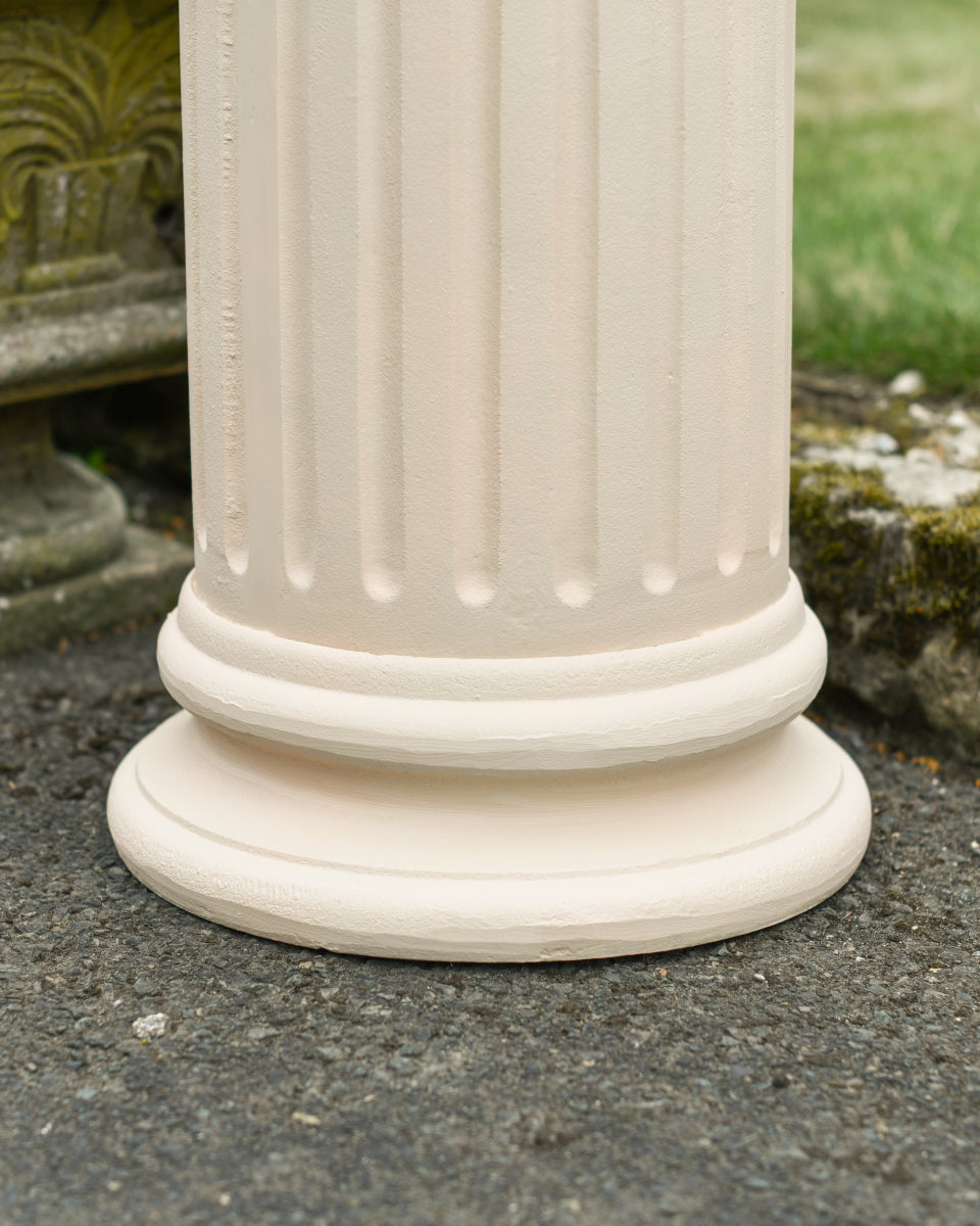 Magnified view of the tiered base