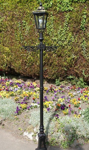 Crowned Victorian Lantern