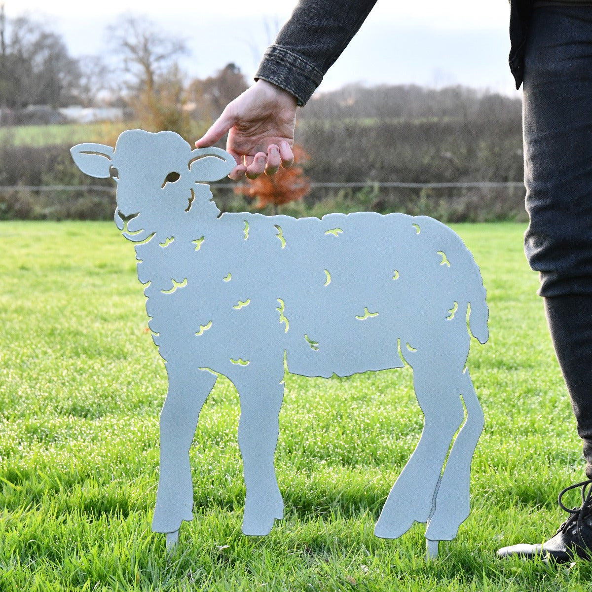 Curly Lamb Garden Sheet Steel Silhouette In Silver