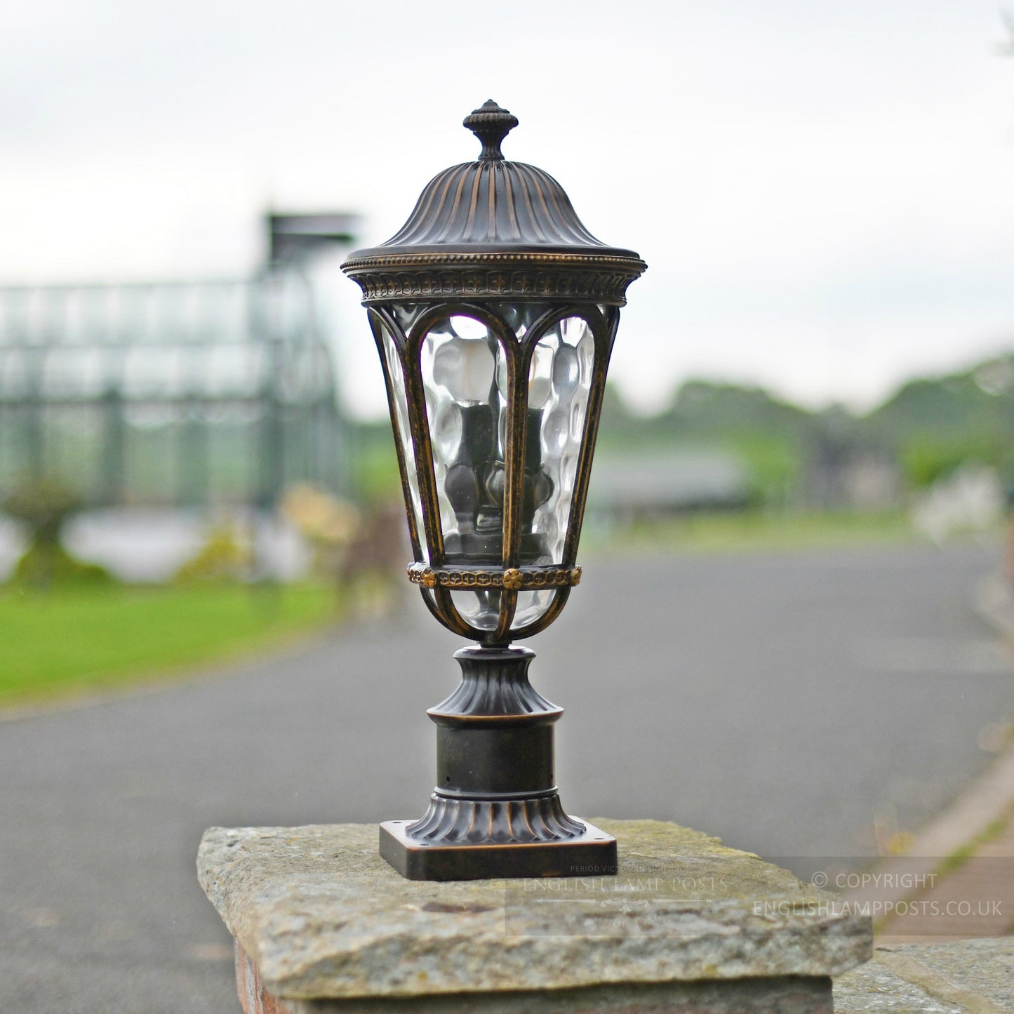 Slim Line Traditional Pillar Post Light