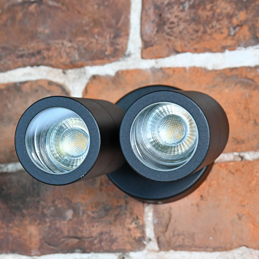 Head on view of the spotlights