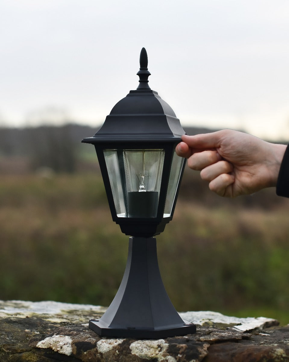 paddington pillar light scale