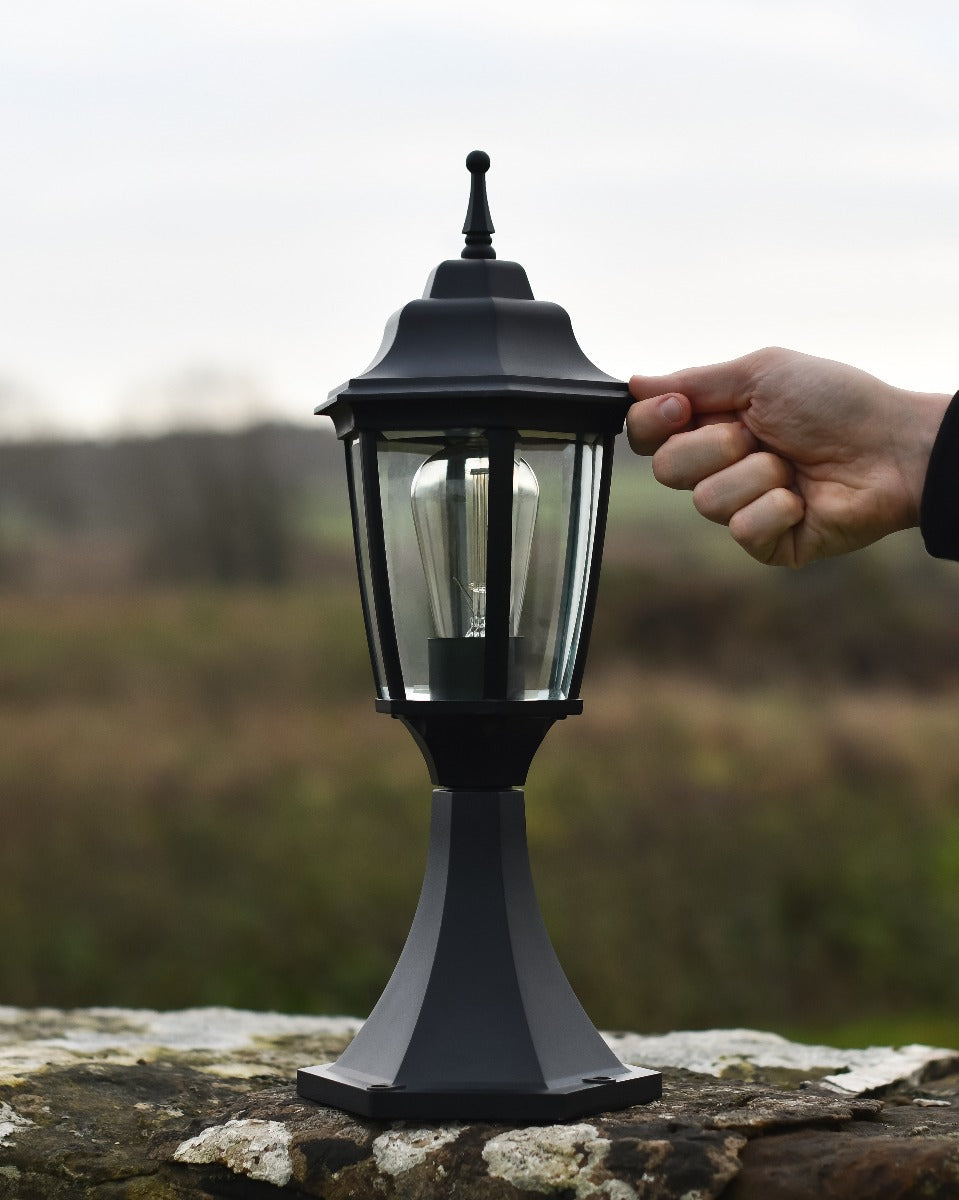 seville pillar light scale