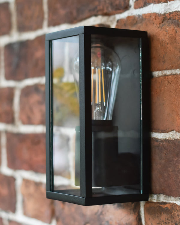 'Ufton' Modern Wall Light